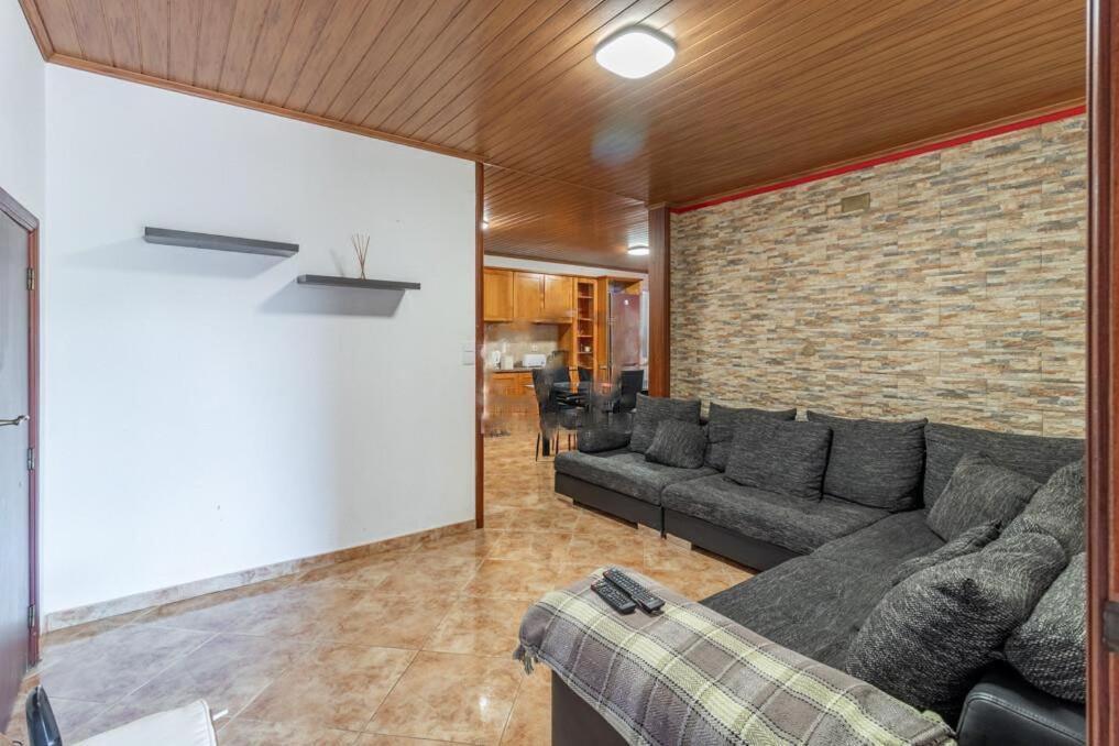 Casa Central - Peceful Mountain Retreat In Calheta Ribeira do Raposo Dış mekan fotoğraf