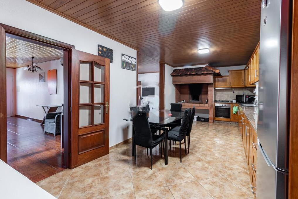 Casa Central - Peceful Mountain Retreat In Calheta Ribeira do Raposo Dış mekan fotoğraf