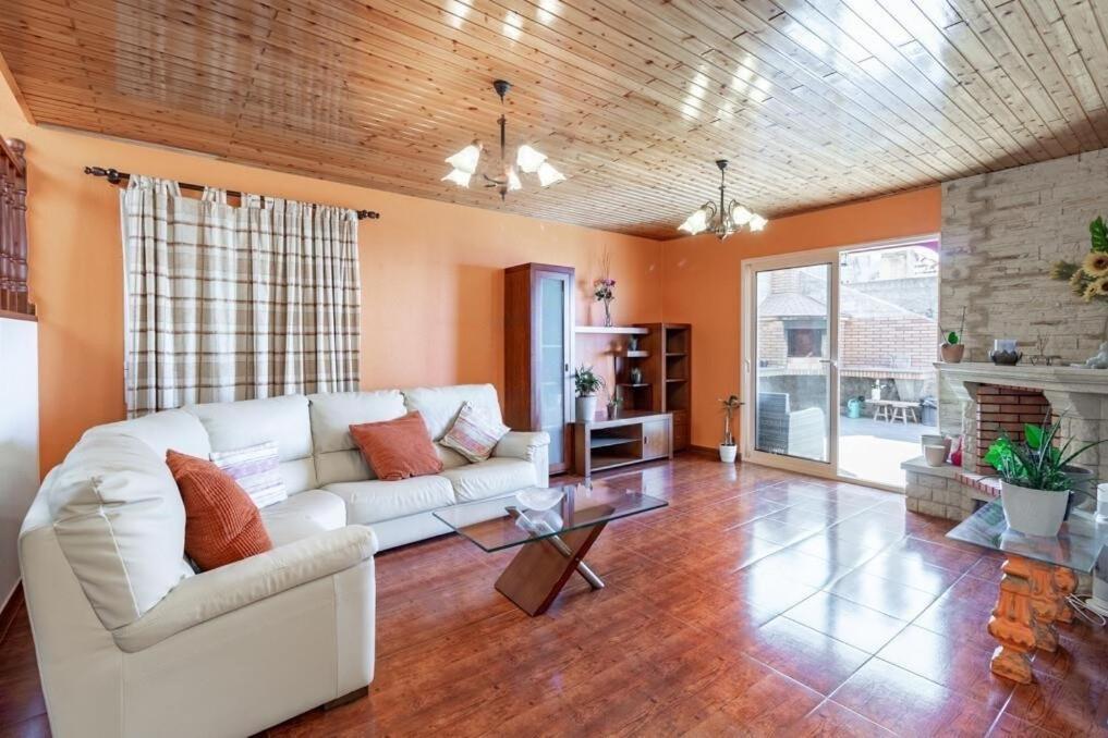 Casa Central - Peceful Mountain Retreat In Calheta Ribeira do Raposo Dış mekan fotoğraf