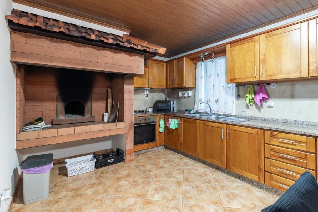 Casa Central - Peceful Mountain Retreat In Calheta Ribeira do Raposo Dış mekan fotoğraf