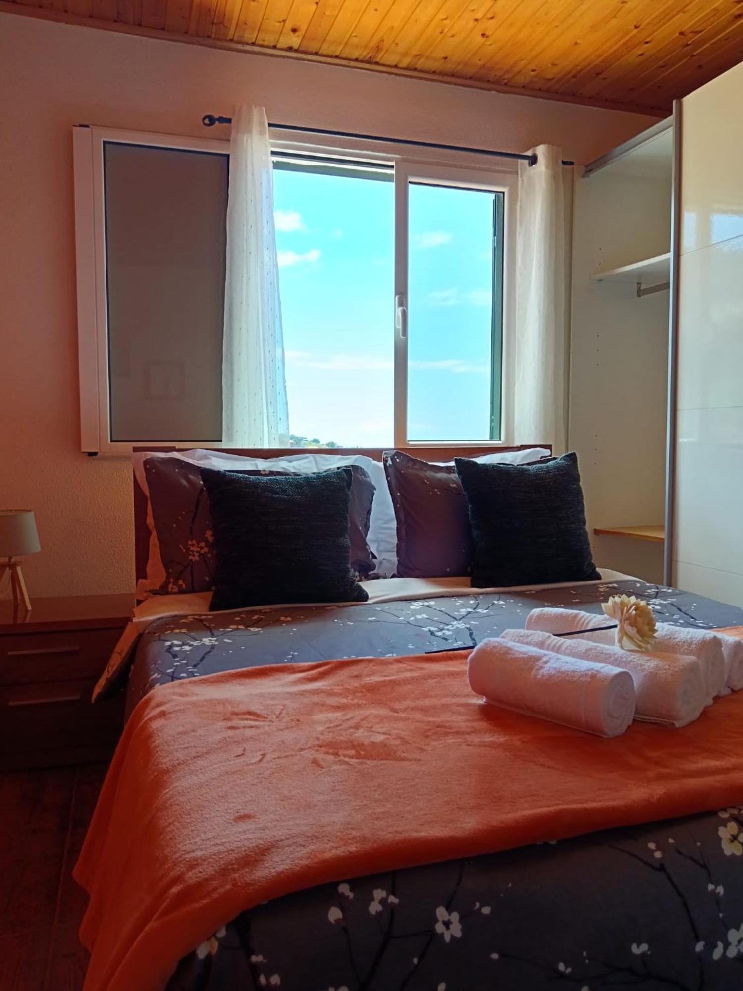 Casa Central - Peceful Mountain Retreat In Calheta Ribeira do Raposo Dış mekan fotoğraf